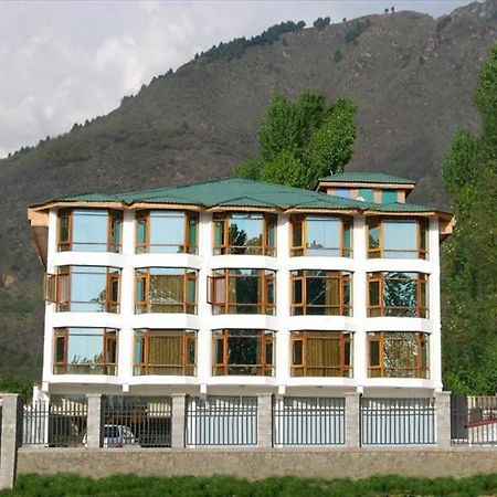 Hotel Grand Mahal Srinagar  Luaran gambar